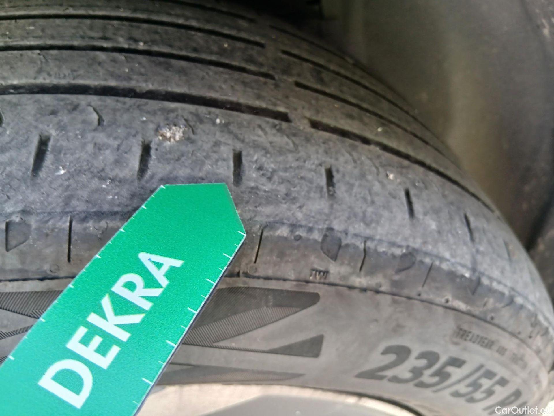  Nissan  Qashqai NISSAN  / 2021 / 5P / todoterreno DIG-T 116kW mHEV Xtronic 4x4 N-Connecta #45