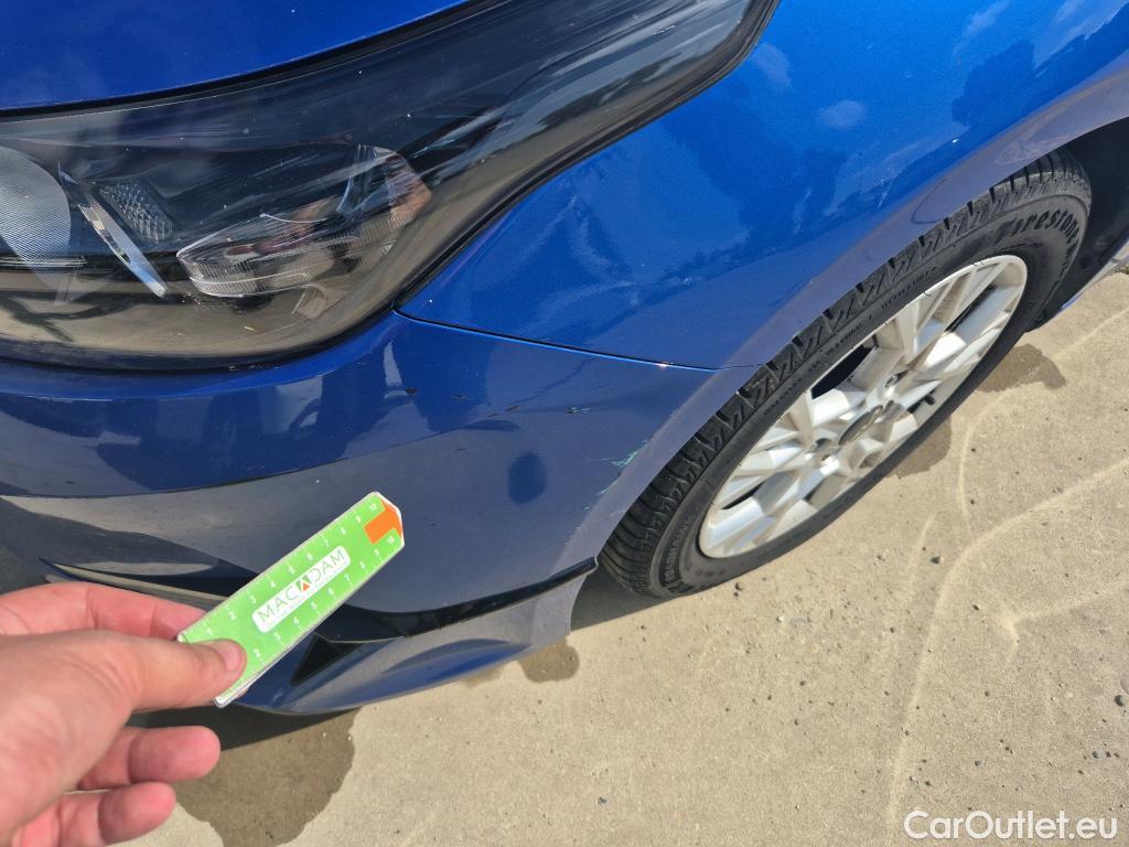  KIA  Cee'd KIA Ceed / 2021 / 5P / berlina con portón 1.0 T-GDi 88kW (120CV) Drive #9