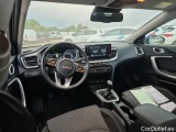  KIA  Cee'd KIA Ceed / 2021 / 5P / berlina con portón 1.0 T-GDi 88kW (120CV) Drive #3