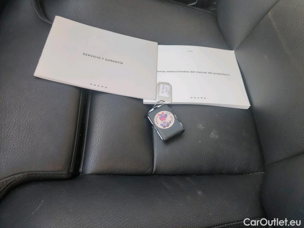  Volvo  XC90 VOLVO  2.0 B5 D AWD Inscription Auto  235 CV #1