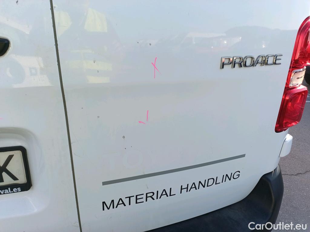  Toyota  Proace TOYOTA  / 2016 / 4P / furgón FU. MEDIO (L1) 2.0D 90kW COMFORT CARGA + #12