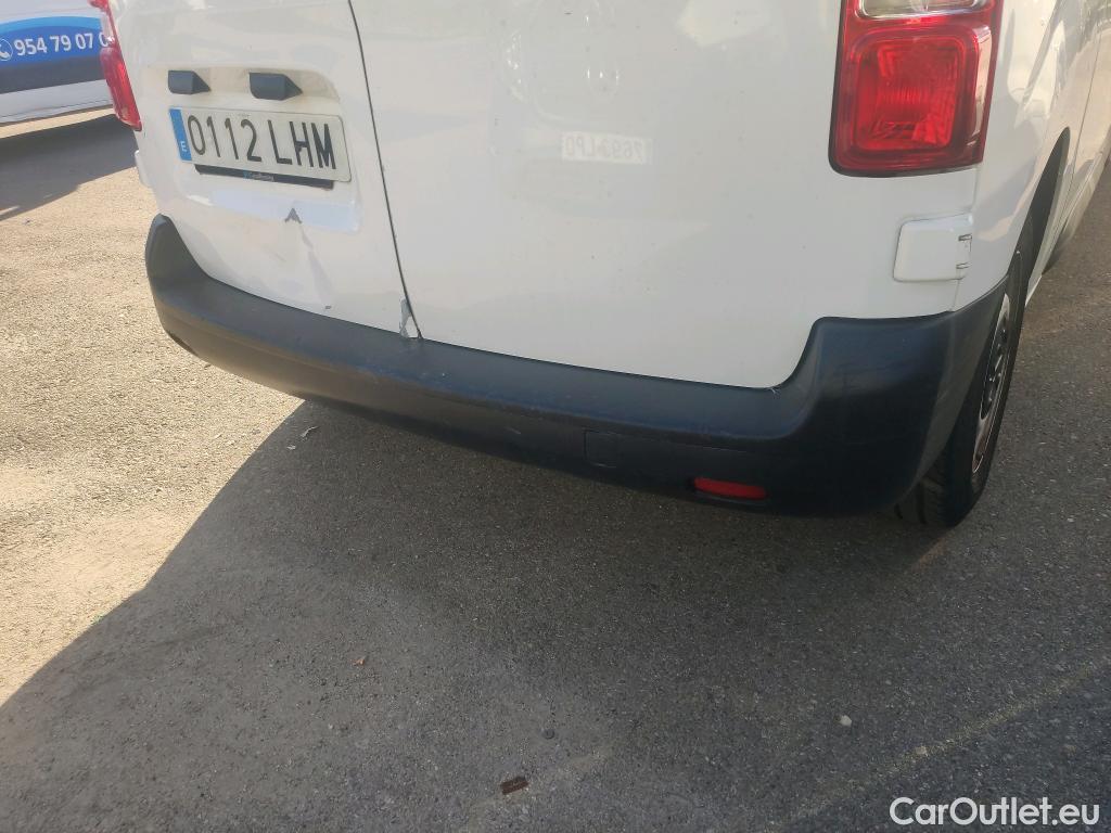  Opel  Vivaro OPEL  / 2019 / 4P / furgón 1.5 Diésel 74kW (100CV) M Std Express #17