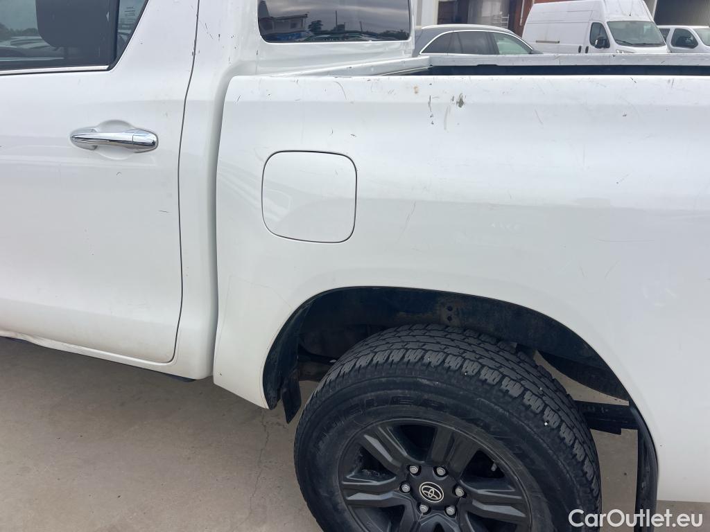  Toyota  Hilux TOYOTA  / 2020 / 4P / pickup 2.4 D-4D Cabina Doble GX Plus #11