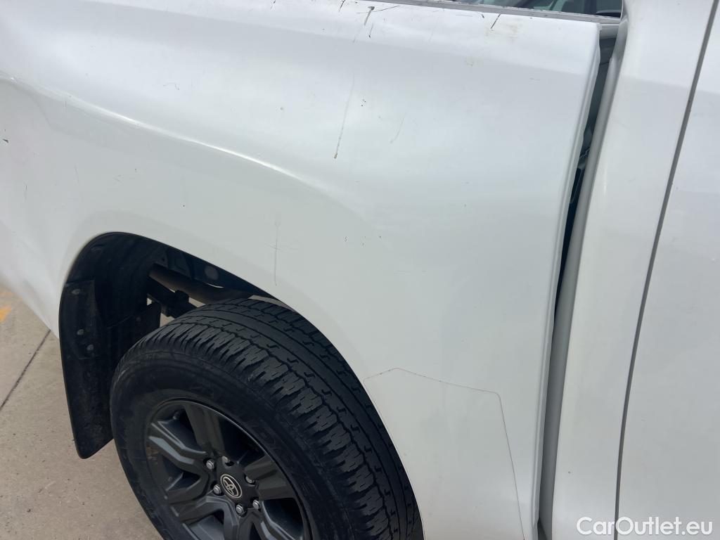  Toyota  Hilux TOYOTA  / 2020 / 4P / pickup 2.4 D-4D Cabina Doble GX Plus #8