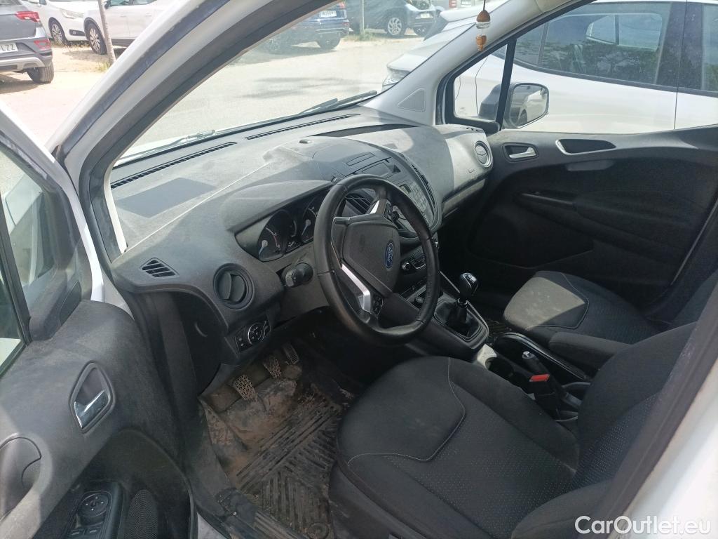  Ford  Transit FORD  Courier/2014/4P/furgón der.turis Van 1.5 TDCi 75kW Trend #21
