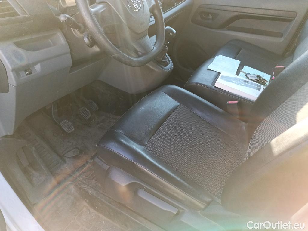  Toyota  Proace TOYOTA  / 2016 / 4P / furgón FU. MEDIO (L1) 2.0D 90kW COMFORT CARGA + #24