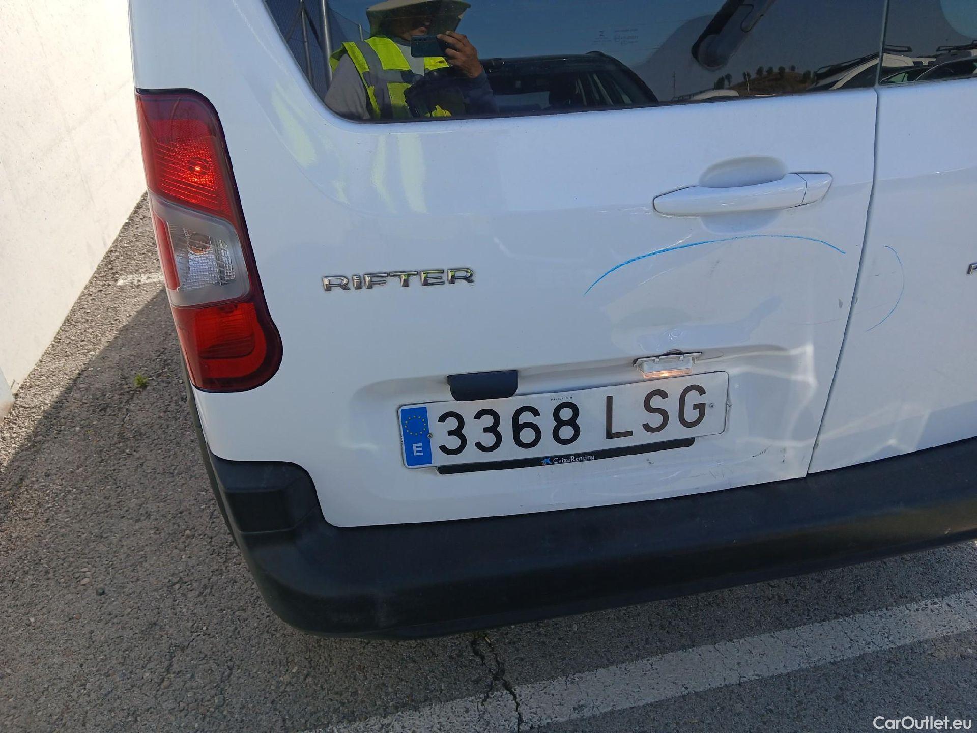  Peugeot  RIFTER PEUGEOT  / 2018 / 4P / combi Active Standard BlueHDi 73kW (IND) #23