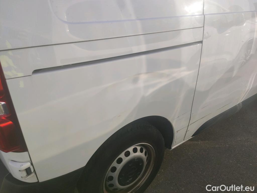  Opel  Vivaro OPEL  / 2019 / 4P / furgón 1.5 Diésel 74kW (100CV) M Std Express #33