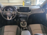  KIA  Cee'd KIA  1.5 T-GDI 160KM 6MT M 5d #9
