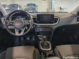  KIA  Cee'd KIA  SW 1.5 T-GDI 160KM 6MT M 5d #15