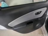  Toyota  Yaris Toyota  1.0 VVT-i 72 KM Active 5d #18