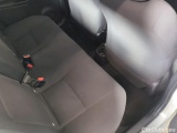  Toyota  Yaris Toyota  1.0 VVT-i 72 KM Active 5d #30