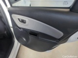  Toyota  Yaris Toyota  1.0 VVT-i 72 KM Active 5d #29