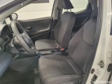  Toyota  Yaris Toyota  1.0 VVT-i 72 KM Active 5d #13
