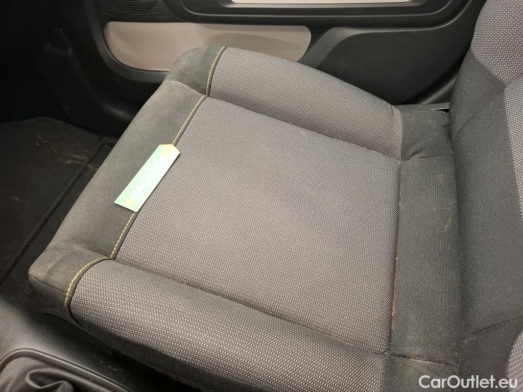  Citroen  C3  Société Feel 1.5 BlueHDI 100CV BVM6 E6d #4