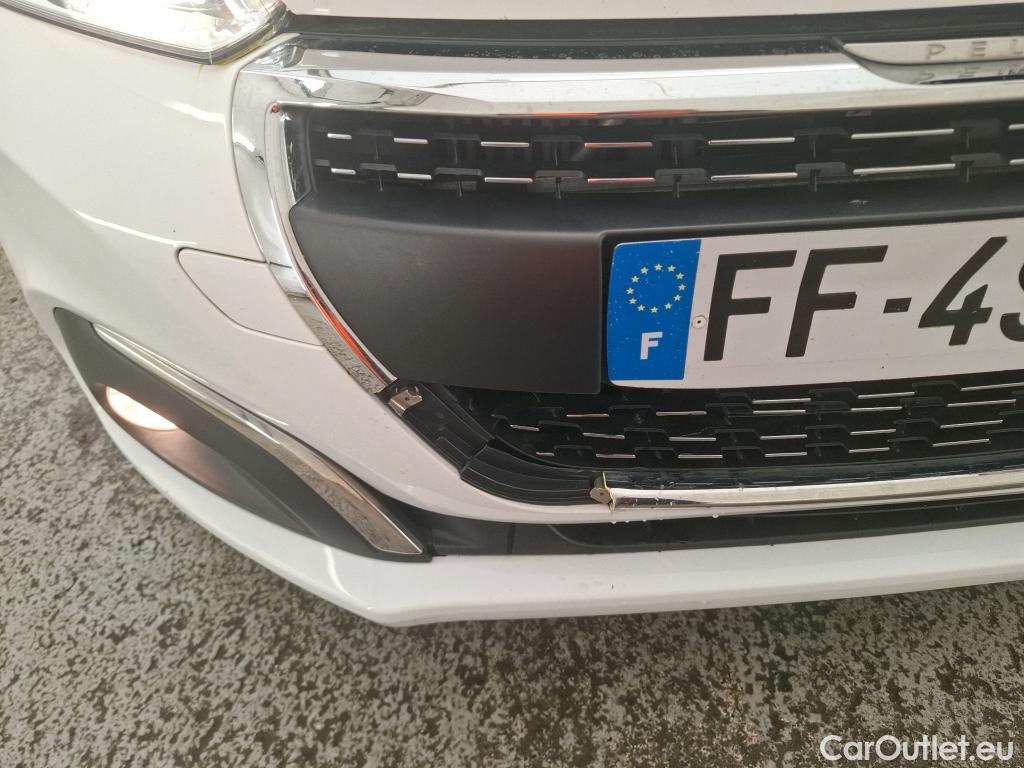  Peugeot  208  Allure Business 1.2 PureTech 110CV BVM6 E6dT #17