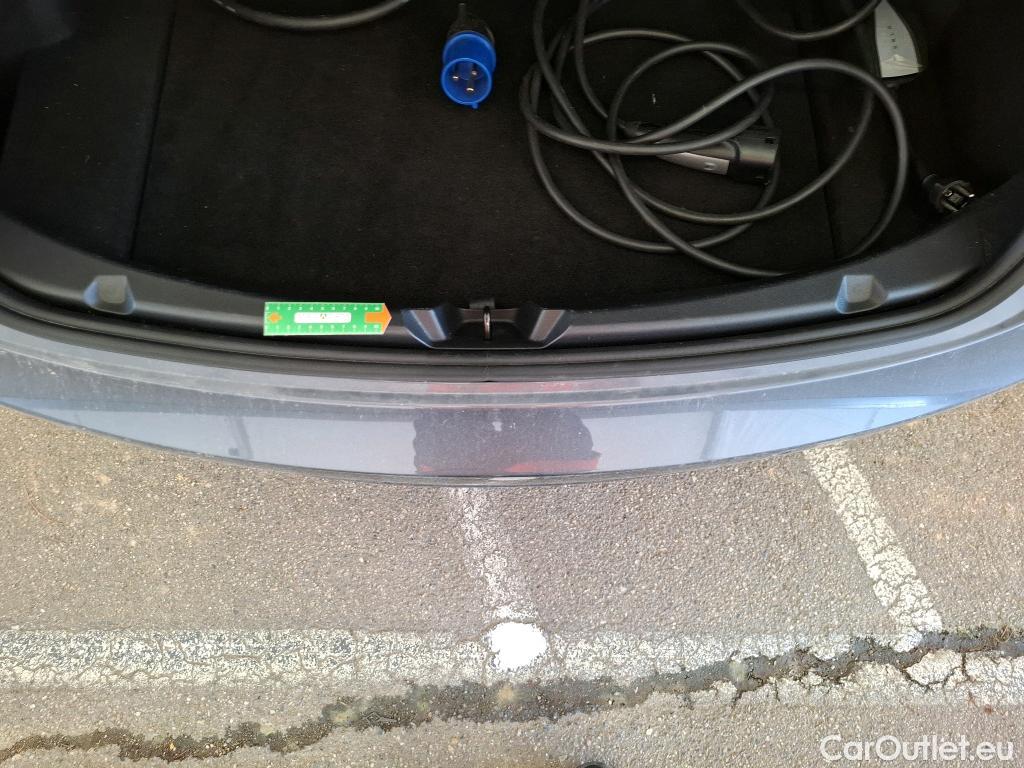  Tesla  Model 3 TESLA  / 2018 / 4P / Berline Grande Autonomie #24