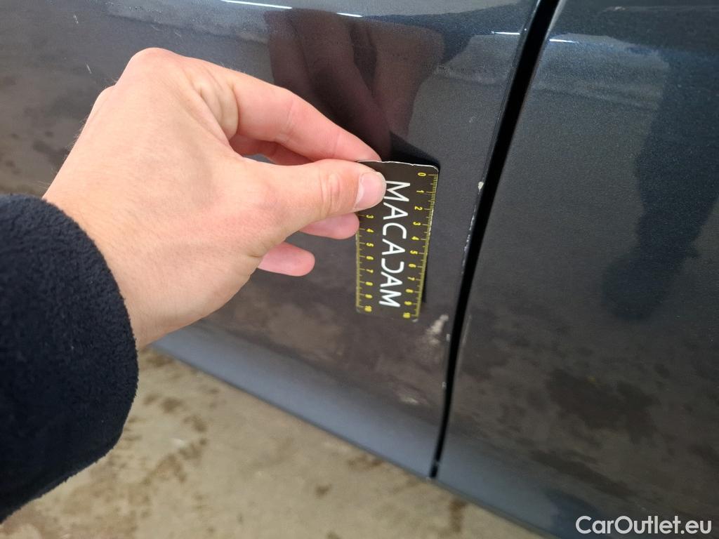  Tesla  Model 3 TESLA  / 2018 / 4P / Berline Propulsion #48