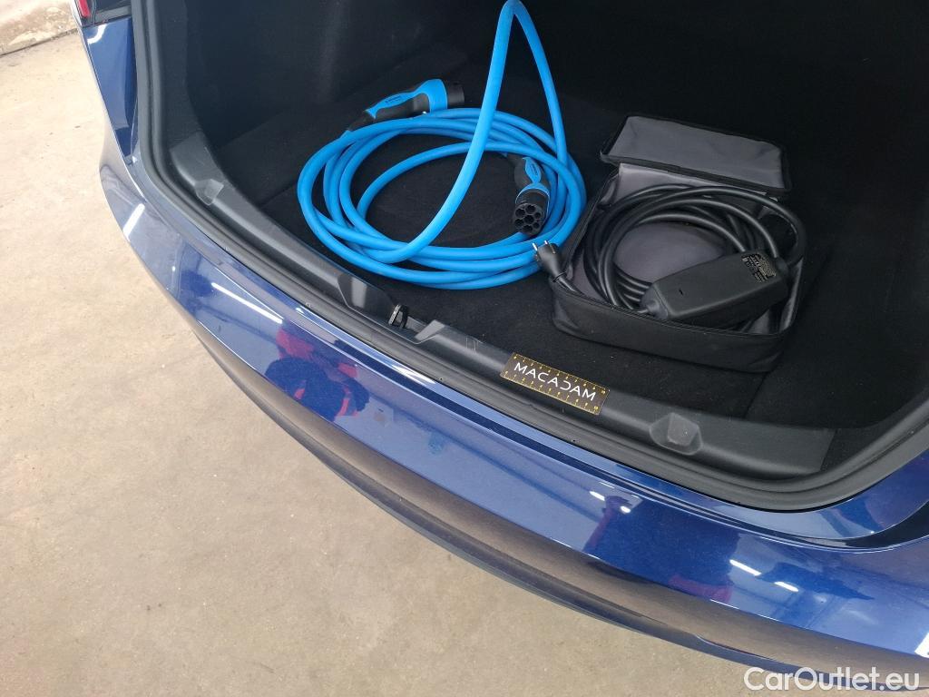 Tesla  Model 3 TESLA  / 2018 / 4P / Berline Grande Autonomie #38