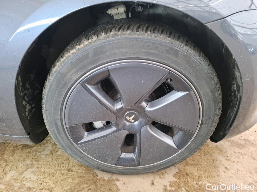  Tesla  Model 3 TESLA  / 2018 / 4P / Berline Propulsion #24