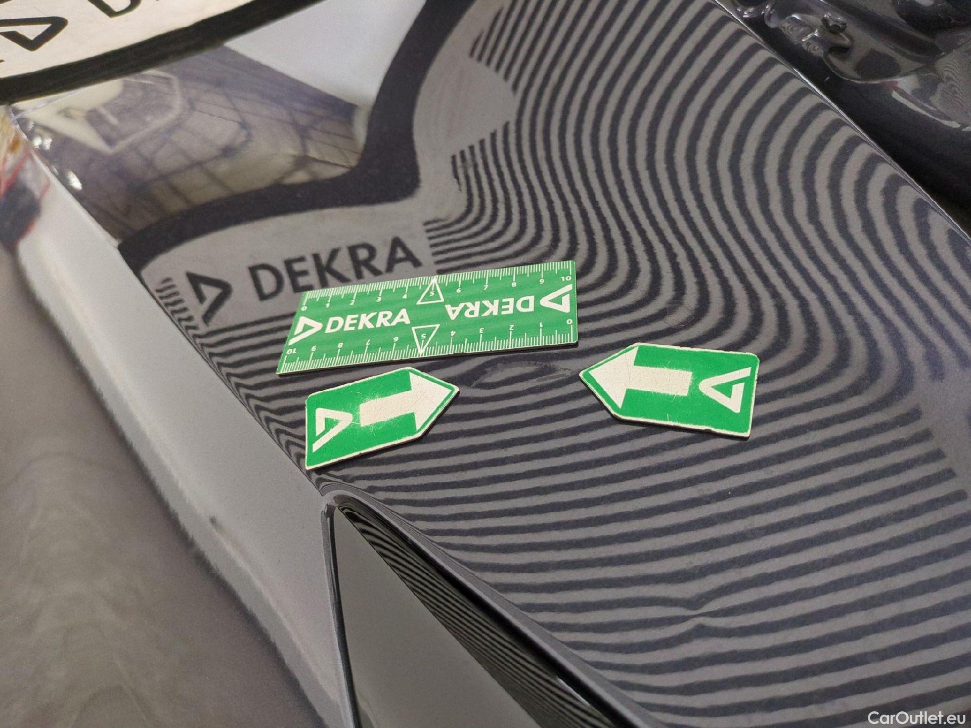  Tesla  Model 3 TESLA  / 2018 / 4P / Berline Autonomie Standard Plus RWD #34