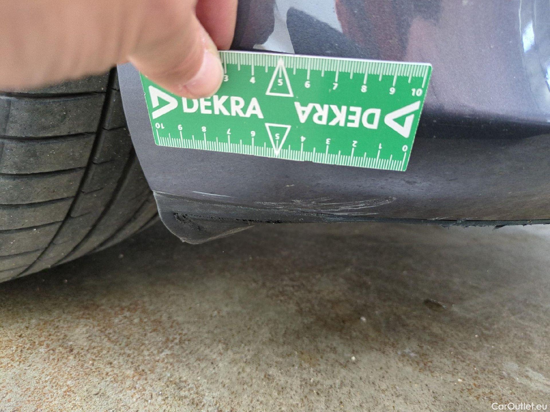  Tesla  Model 3 TESLA  / 2018 / 4P / Berline Autonomie Standard Plus RWD #28