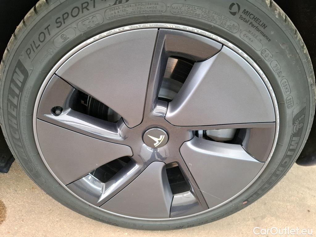  Tesla  Model 3 TESLA  / 2018 / 4P / Berline Grande Autonomie #2