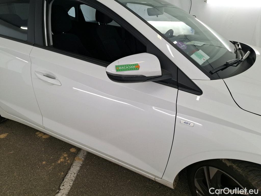  Hyundai  i20 HYUNDAI  / 2020 / 5P / Berline 1.0 T-GDI 100 HYBRID 48V Intuitive #25