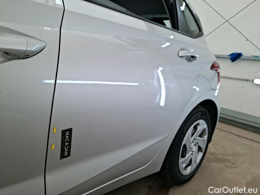  Hyundai  i20 HYUNDAI  / 2020 / 5P / Berline 1.0 T-GDI 100 HYBRID 48V Business DCT-7 #4