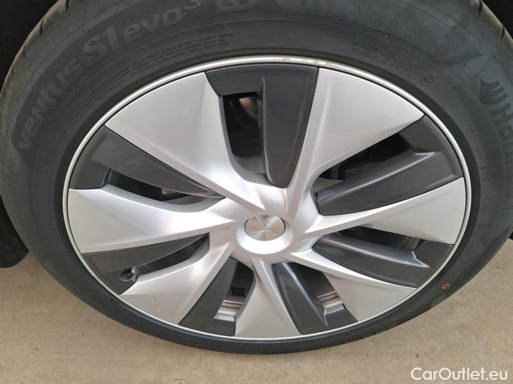  Tesla  Model Y TESLA  / 2020 / 5P / SUV Grand Autonomie Dual Motor AWD #28