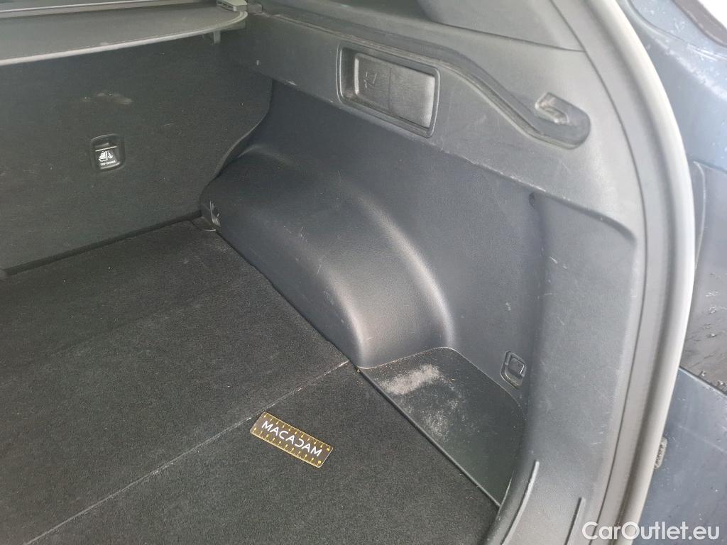  Hyundai  Tucson  Creative Hybrid 2WD 1.6 T-GDI 230CV BVA6 E6d #17