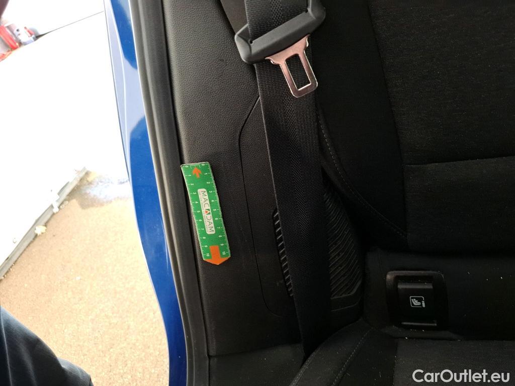  Renault  Clio  V Business 1.6 E-TECH Hybrid 140CV BVA6 E6d #35