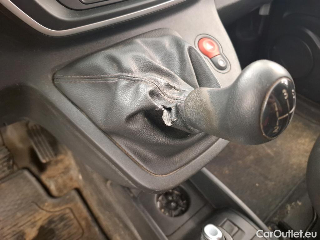  Renault  Kangoo  Express Maxi Extra (Série Spéciale) 1.5 dCi 90CV BVM5 E6 #25