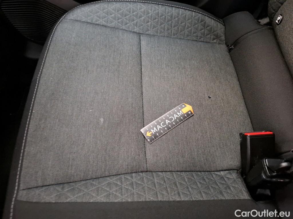  Renault  Captur  II Business 1.6 E-TECH Hybrid 145CV BVA6 E6d #12