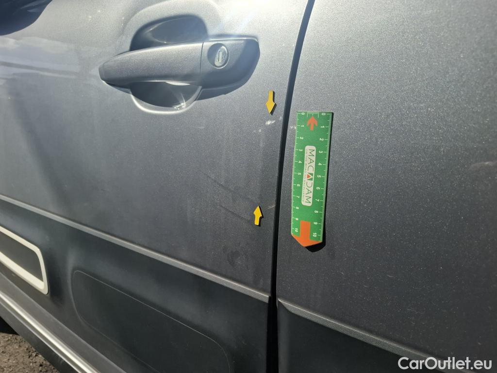  Citroen  C3  Shine Business 1.2 PureTech 110CV BVA6 E6d #6