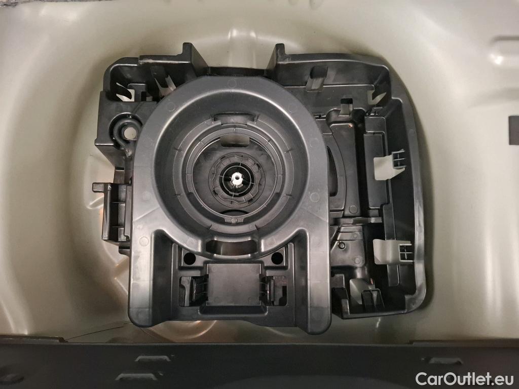  Citroen  C3  Shine Business 1.2 PureTech 110CV BVA6 E6d #15
