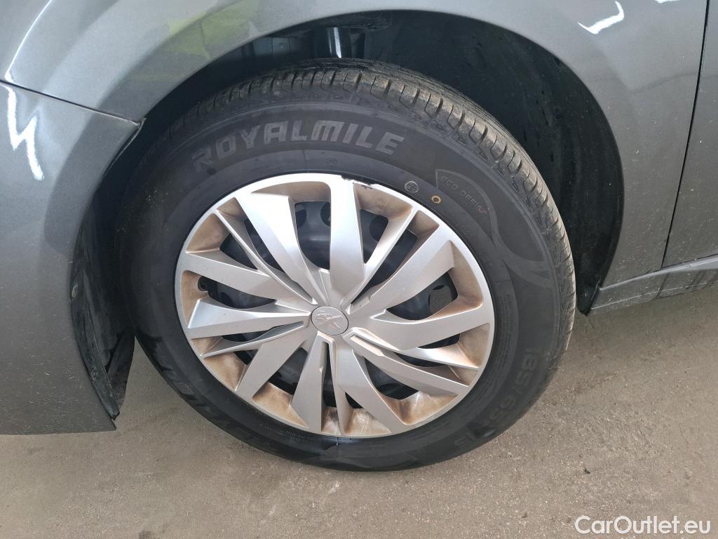  Peugeot  208  Premium 1.5 HDi 100CV BVM6 E6d #17