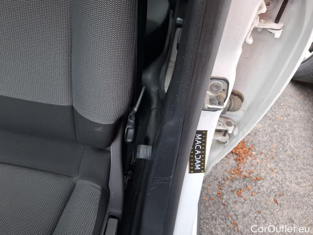  Citroen  C3 CITROEN  / 2020 / 5P / Berline PureTech 83 S&S BVM Feel Pack #21