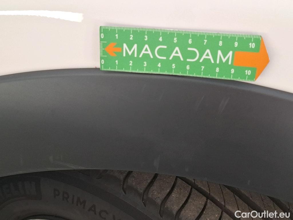  Citroen  C3 CITROEN  Société / 2020 / 5P / Berline / VU PureTech 83 S&S BVM Feel Nav #35