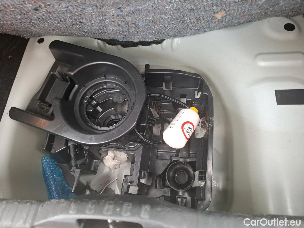  Citroen  C3  Feel Pack 1.2 PureTech 80CV BVM5 E6d #24