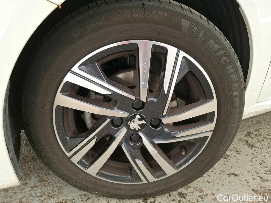  Peugeot  208  Style 1.2 PureTech 75CV BVM5 E6d #13