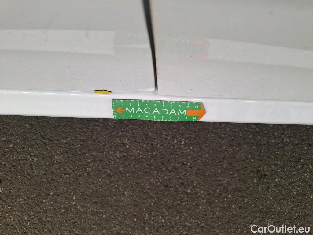  Peugeot  208  Active 1.2 PureTech 100CV BVM6 E6d #16