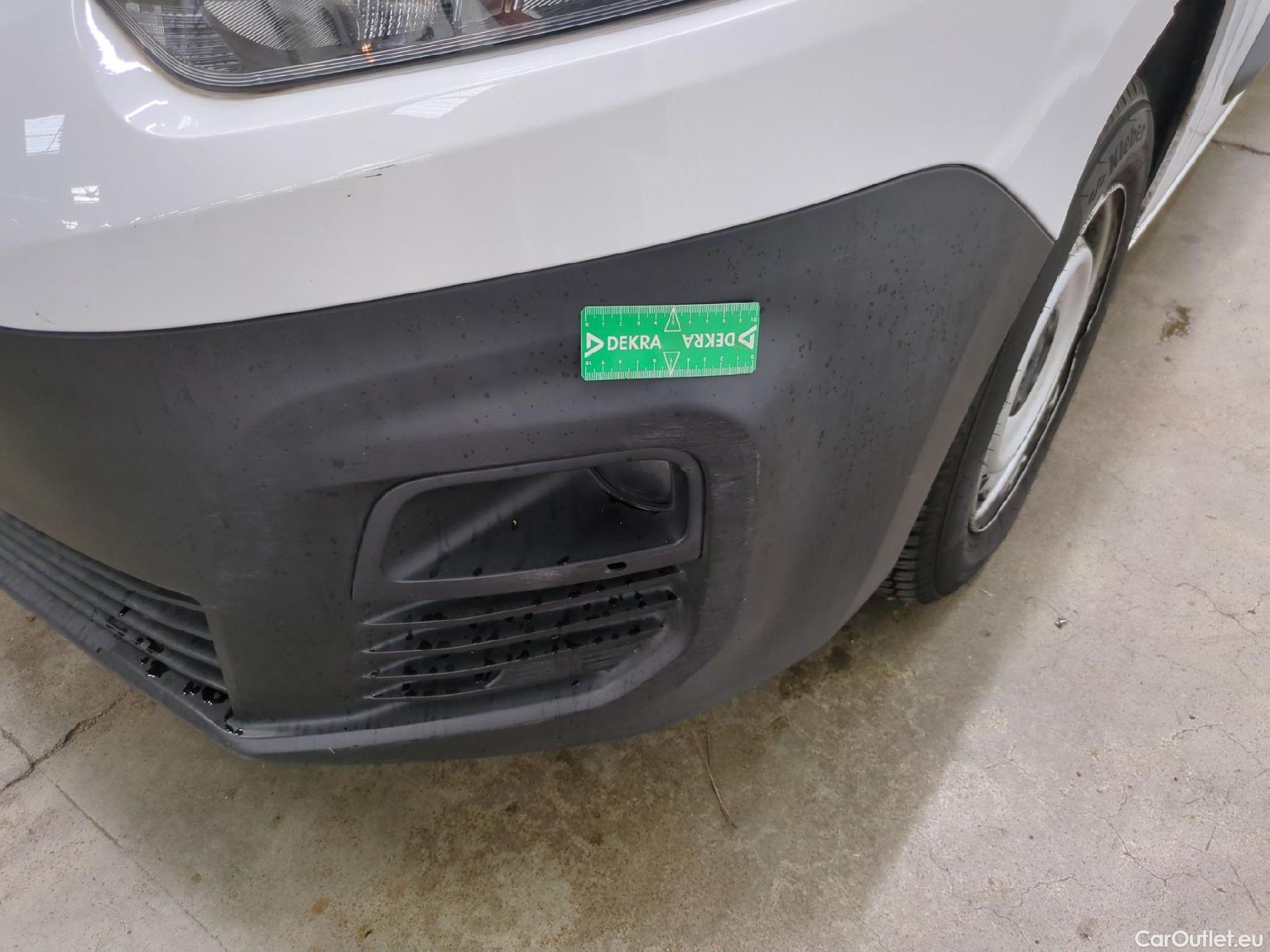  Citroen  Berlingo  Fourgon Club M 650 1.2 PureTech 110CV BVM6 E6d #19