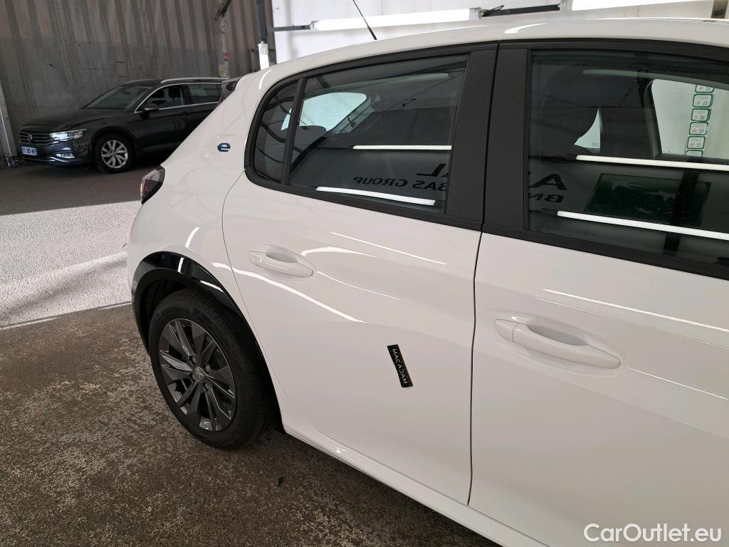  Peugeot  208  (e-) Active Business 50kWh BVA #1