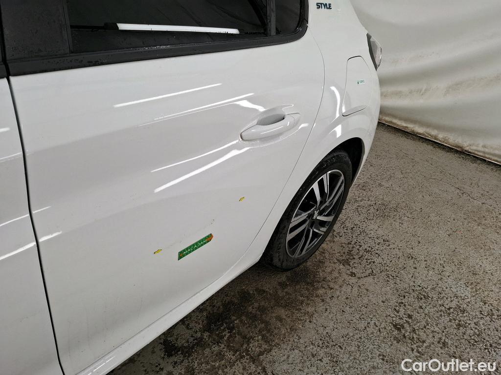  Peugeot  208  Style 1.2 PureTech 75CV BVM5 E6d #10