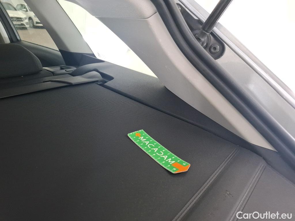  Seat  Leon SEAT  Sportstourer / 2020 / 5P / Break 1.0 eTSI 110 DSG S&S Business #18