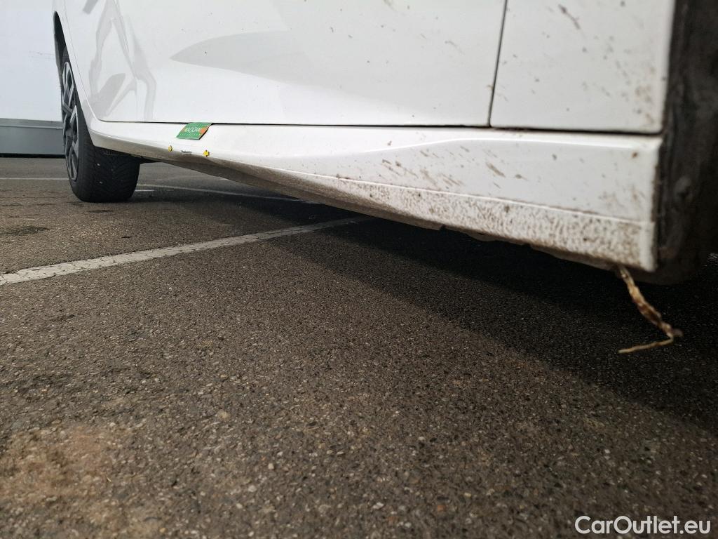  Peugeot  208  Active 1.2 PureTech 100CV BVM6 E6d #2