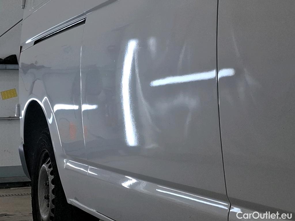  Volkswagen  Transporter VOLKSWAGEN  / 2019 / 4P / Fourgon tôlé 2.0 TDi 150 L2H1 Business Line #14