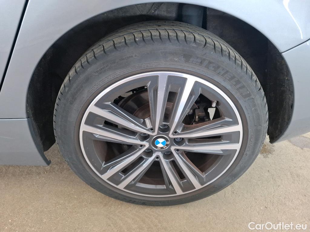  Bmw  Serie 1 BMW Série 1 / 2019 / 5P / Berline 116i DKG7 Business Design #14