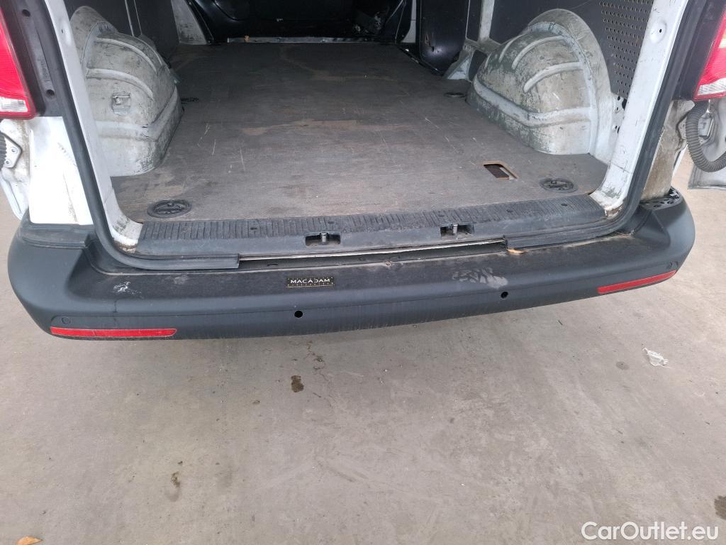  Volkswagen  Transporter VOLKSWAGEN  / 2019 / 4P / Fourgon tôlé 2.0 TDi 150 L2H1 Business Line #50